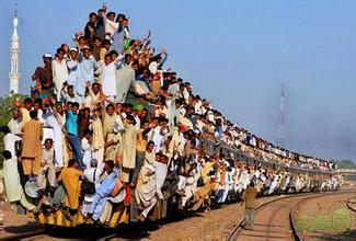 印度也崛起了 为什么美国不搞他?_财经头条