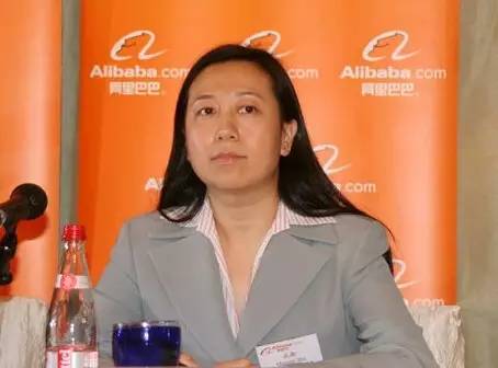 背后的9个女人,个个身价上亿,才貌双全!_财经头