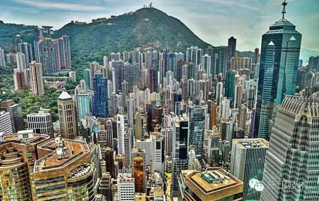 香港建筑工人月收入14万,国内建筑行业收入如