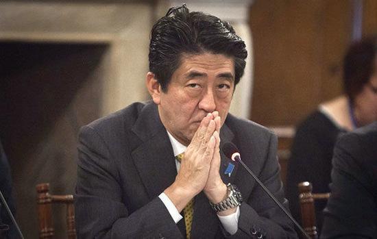 日本抱错大腿,川普上台安倍始料未及,噩梦来了