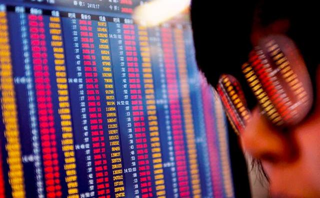 十大异动股点评:庄股横行南京港四连板成妖 温