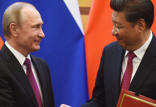 俄罗斯与中国恢复金本位 美元全球地位不保_