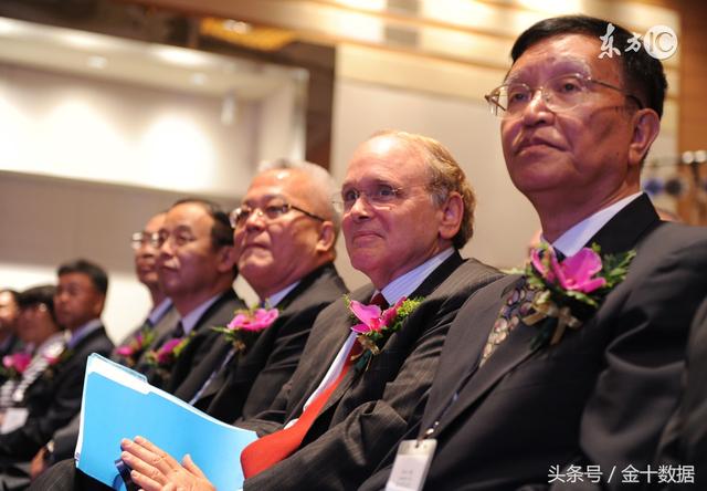 中石油出手拯救卡塔尔?人民币正面对抗石油美