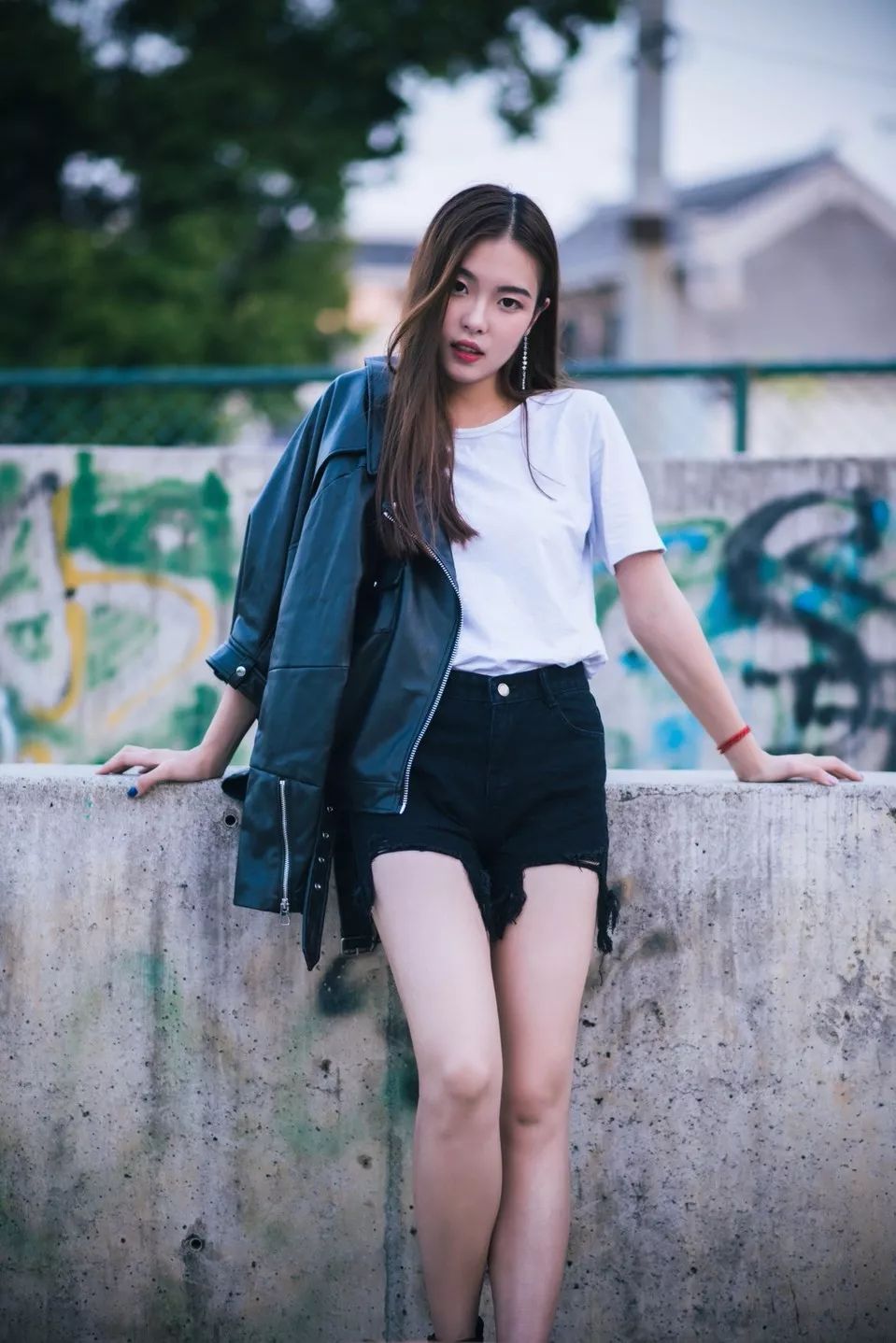 霸屏朋友圈!白领美女撩动柳州,99%的人都疯狂了
