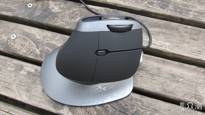 十五年的坚持，多彩M618X垂直鼠标究竟啥感受_新浪众测