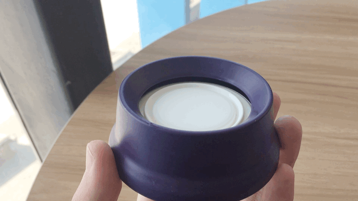 碰倒杯子洒一桌子?换个杯子告别囧境