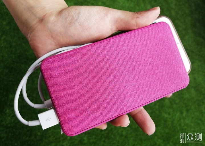 苹果合作品牌-mophie 之日常5000mAh充电宝_新浪众测