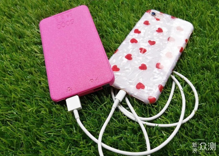苹果合作品牌-mophie 之日常5000mAh充电宝_新浪众测