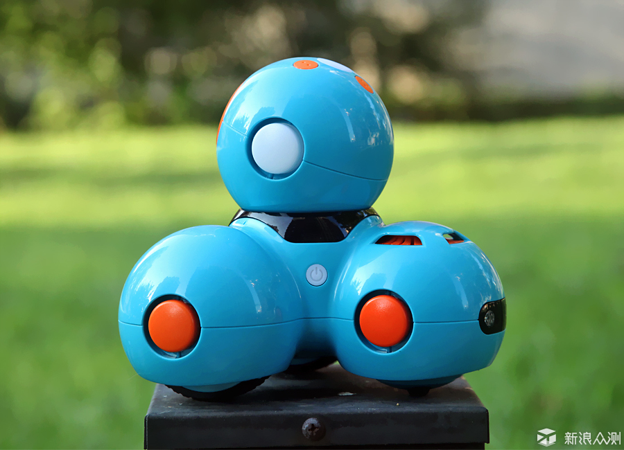 培养孩子创造力的Wonder达奇智能机器人
