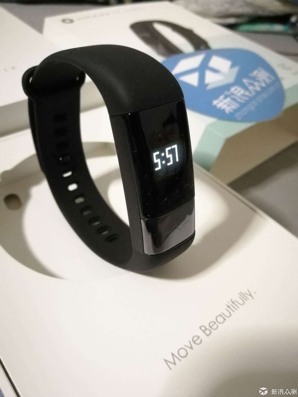随身全能小管家AMAZFIT米动健康手环