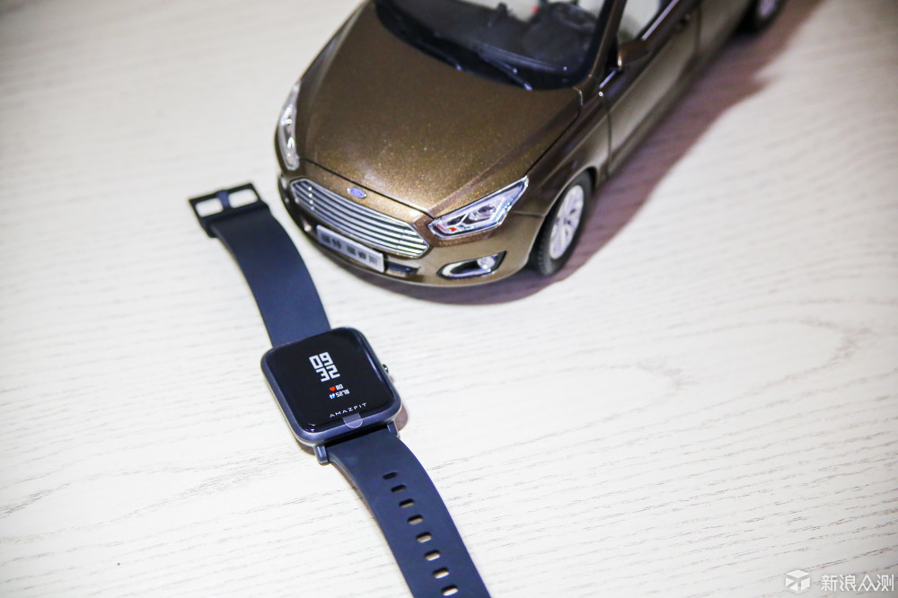 超强续航的华米米动手表青春版深度评测_新浪众测