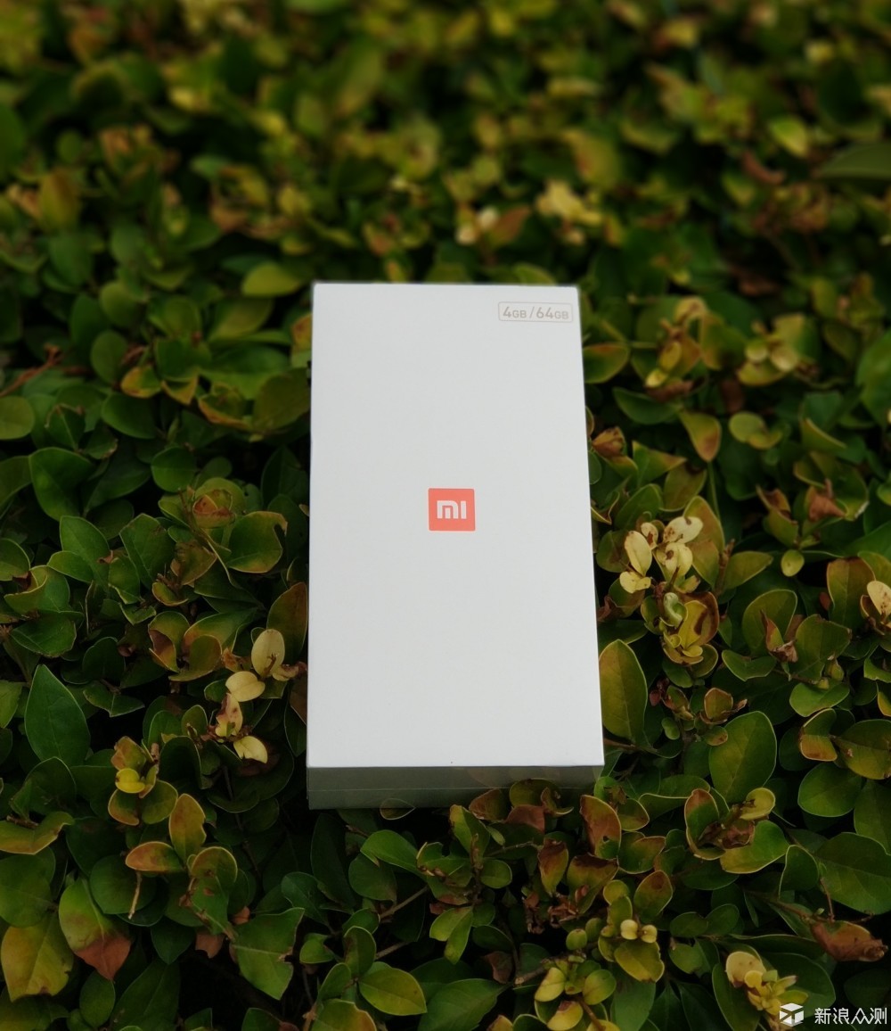 秀色可餐的线下良品,小米5X开箱 - MSCBSC 移