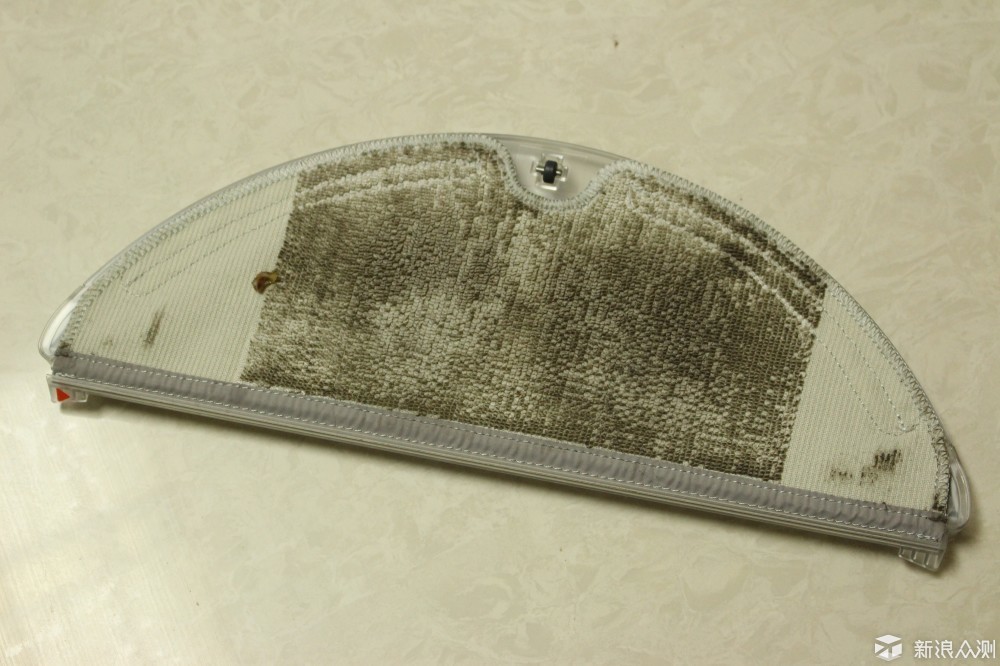 扫地拖地一次搞定——石头扫地机器人体验_新浪众测