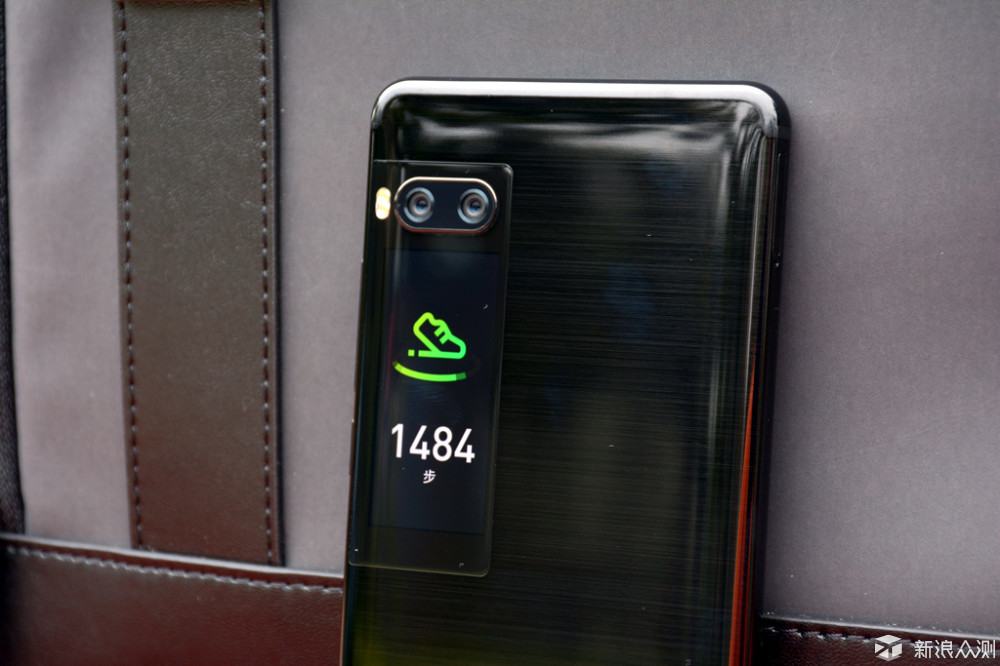 创新就好吗?小米6和魅族PRO7之间如何选 - 原