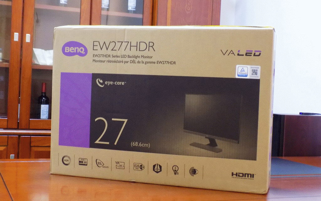 显示器ew277hdr27采用了比较简约的包装设计,大众化的牛黄硬质纸箱