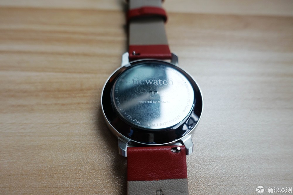ticwatch一代,ticwatch1代 初入智能穿戴—永远充不满电的ticwatch一代
