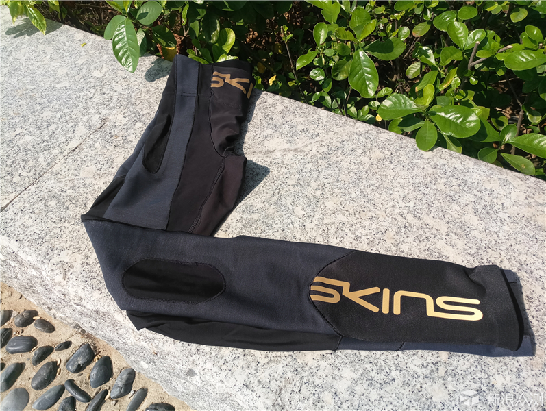 原力觉醒—skins k-proprium 压缩裤 深度评测_新浪众测