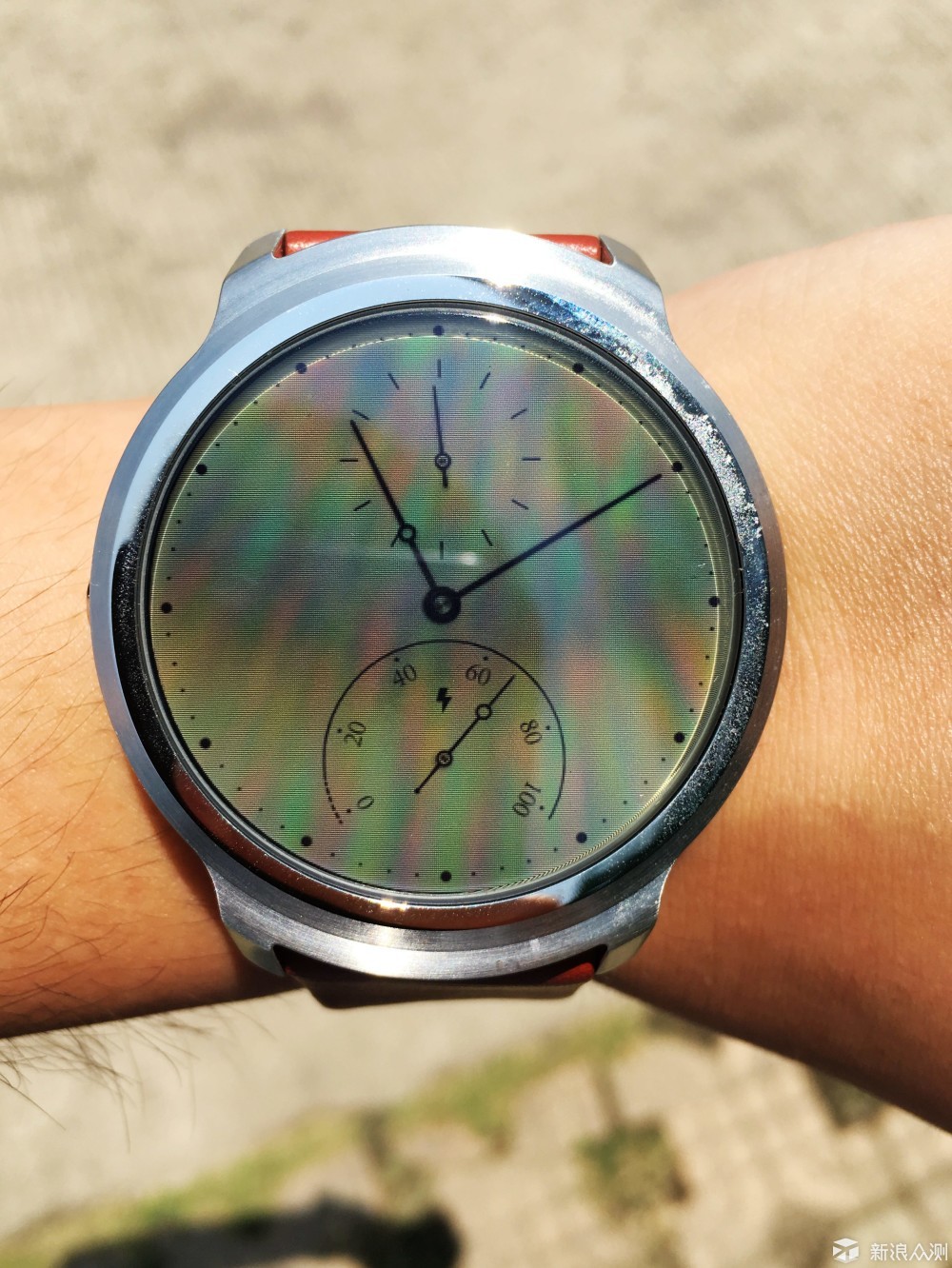 初入智能穿戴—永远充不满电的ticwatch一代