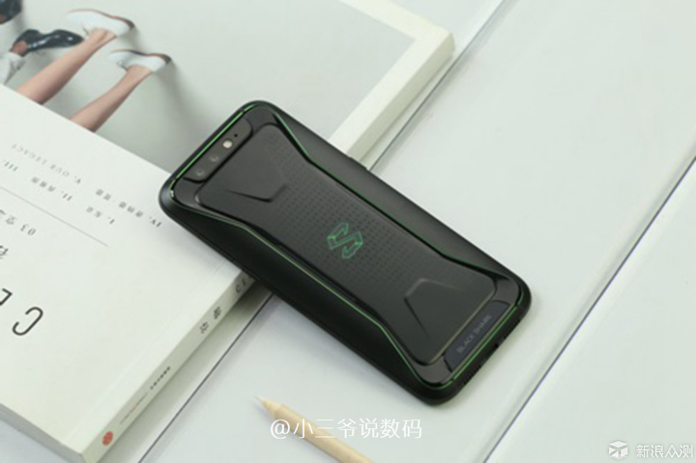 游戲手機(jī)，真的只為游戲而生嗎？_新浪眾測(cè)