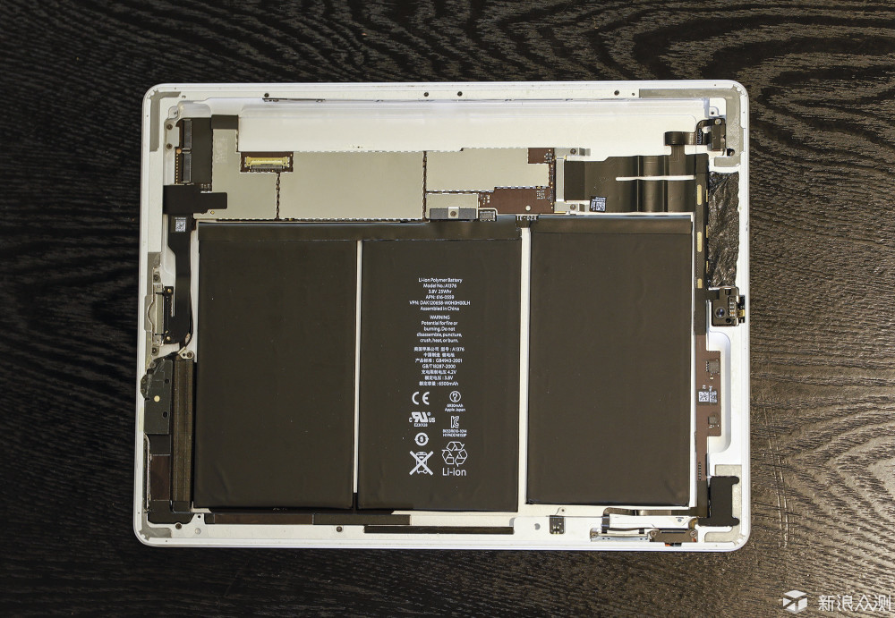 满血复活，iPad 2更换电池。_新浪众测