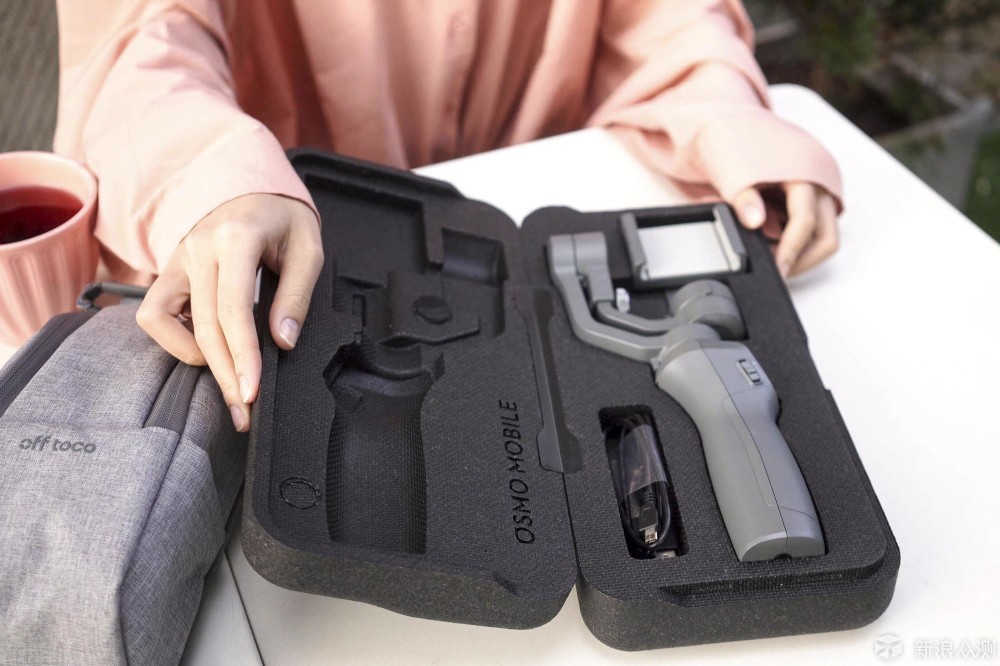 小仙女的防抖神器:大疆灵眸手机云台2