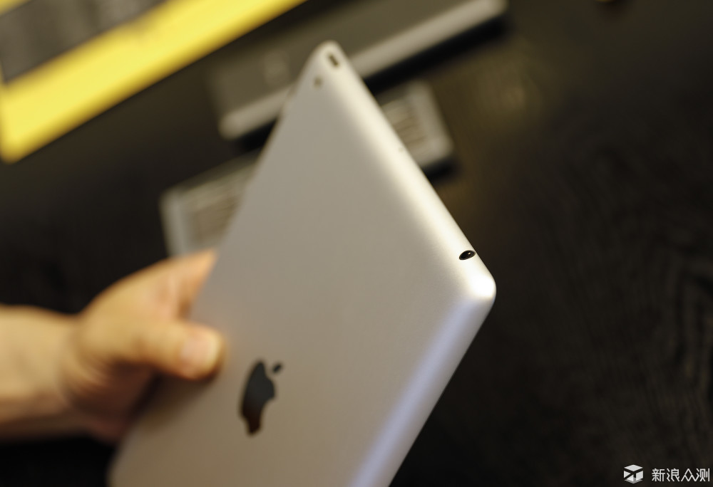 满血复活，iPad 2更换电池。_新浪众测