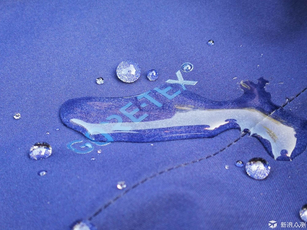 想湿身一次好难,诺诗兰GORE-TEX冲锋衣体验