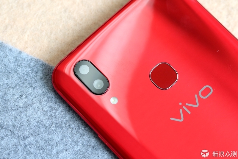 vivox21背面图,vivox21图片大全图x21 不止全面屏升级那么简单 vivo x21开箱简体验