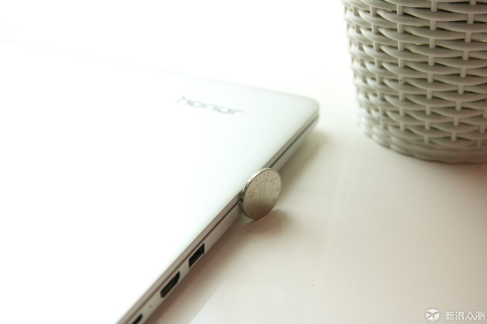 为携带谈感想!体验荣耀MagicBook锐龙笔记本