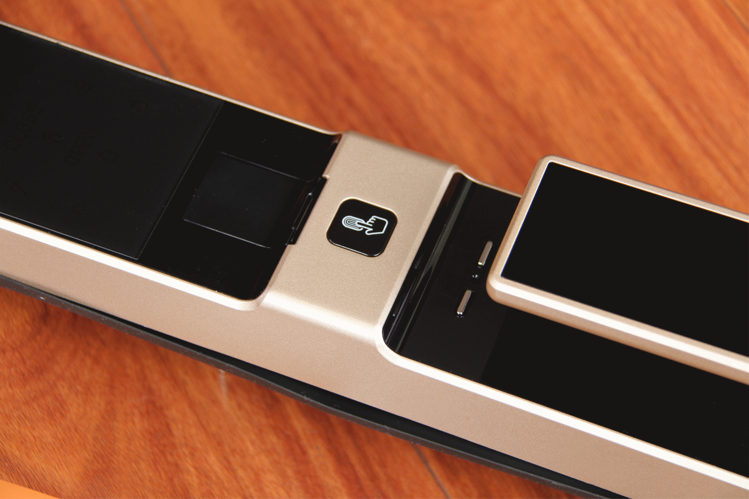 智能锁的清新韩流——纽威尔touch1智能门锁