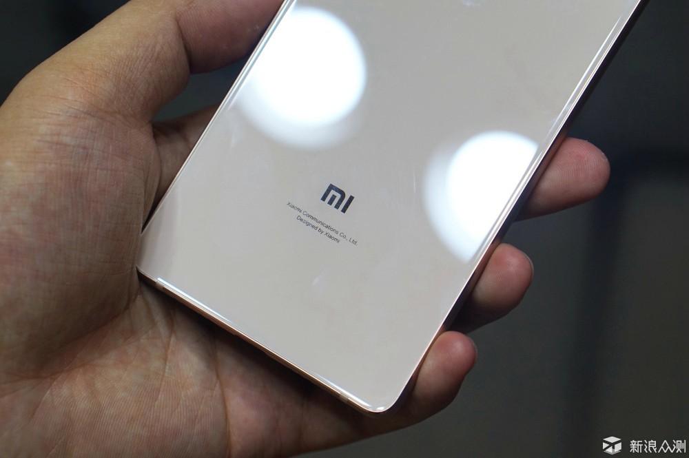 三星amoled屏幕,以及索尼旗舰imx363传感器(类小米mix 2s,最低售价