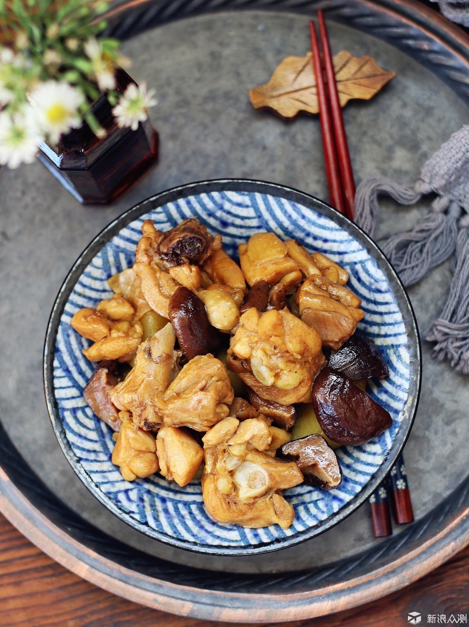 香菇炖鸡这么做，鲜掉眉毛(含快速泡发香菇)