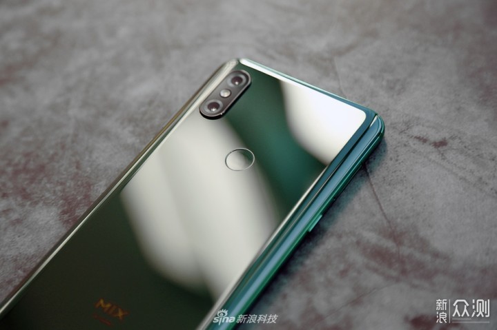 盘点2018的旗舰手机:谁是你的最爱?_新浪众测