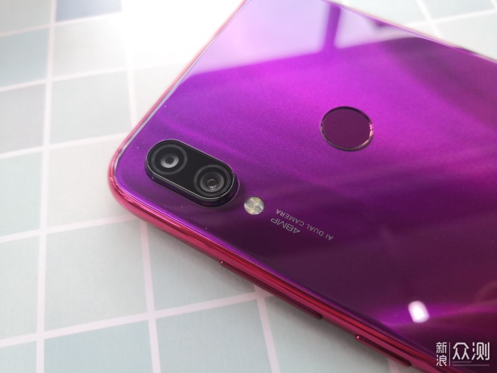 红米Note7开箱:旗舰机的配置 老年机的价格