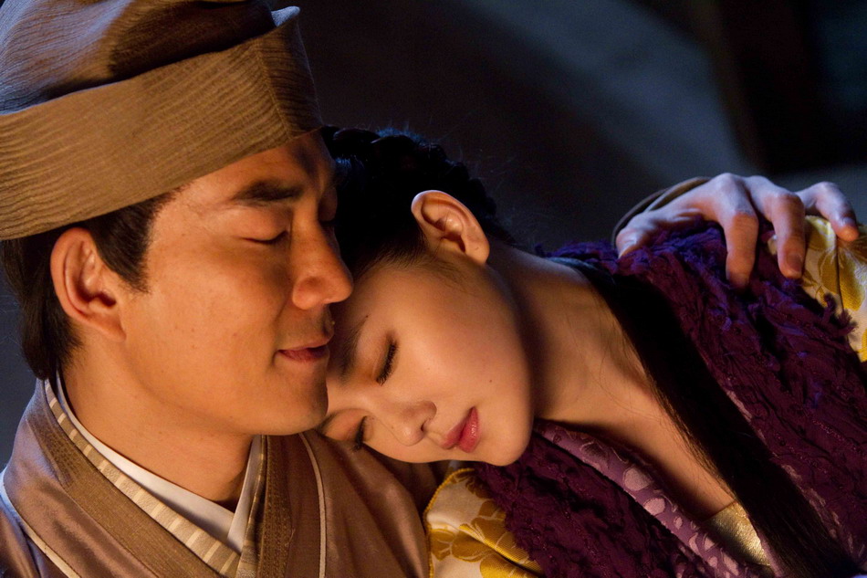 娱乐资料库 电影 龙凤店 > 精彩剧照