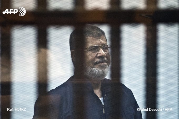 据埃及国家媒体报道,当地时间17日,埃及前总统穆罕默德·穆尔西在