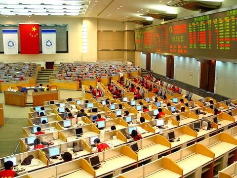 南宫28官网- 南宫28官方网站- 南宫28APP下载中信证券：预计二、三季度新增专项债发行规模均有望突破万亿
