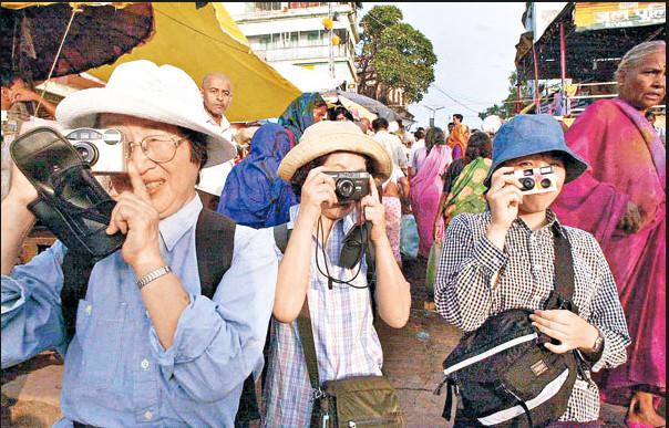 日本网民:70年代东京也和今天中国一样脏乱!