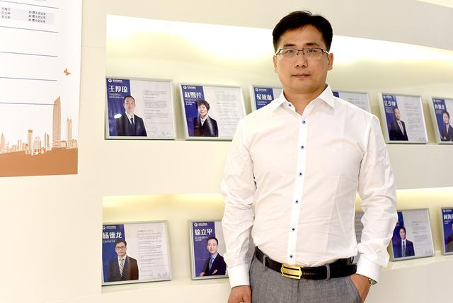 杨德龙短期回调提供抄底机会