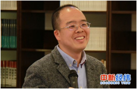 人民大学教授谈股市发展（新浪网消息,人民大学的一个教授） 人民大学传授
谈股市发展（新浪网消息,人民大学的一个传授
）《人民大学股神》 股市行情