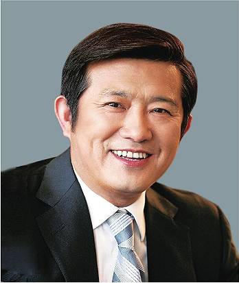 陈东升:让保险安心便捷实惠 让人们健康长寿富足