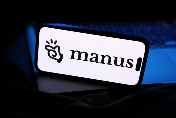 独家｜前员工讲述Manus战略调整始末：本周一才正式通知，与阿里通义合作开发中文版或生变