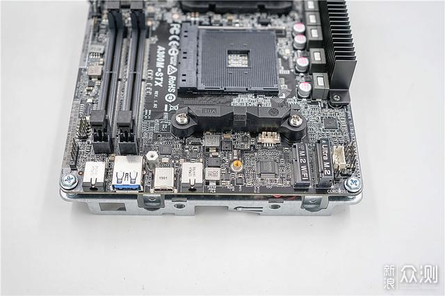 华擎deskminia300准系统装机记amd超小主机