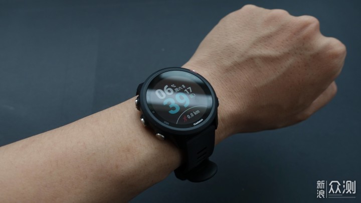 入坑跑步必选的跑表——佳明245m运动手表横评