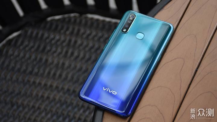 非線上品牌的轉型思路vivoz5x體驗報告