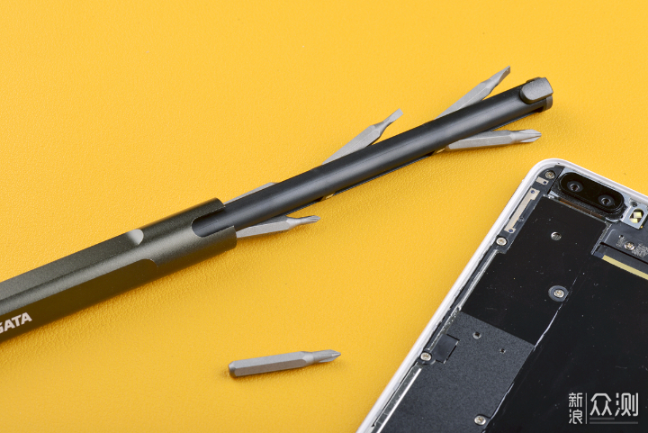 好一点的电工螺丝刀套装9件套 63e5fb20d6e1565748b88213d97c4184.jpeg