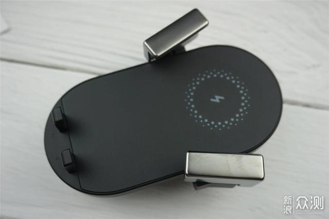 无线充电支架使用教程图解 dce9df9f6ceb13204800c02b97e024e8.jpeg