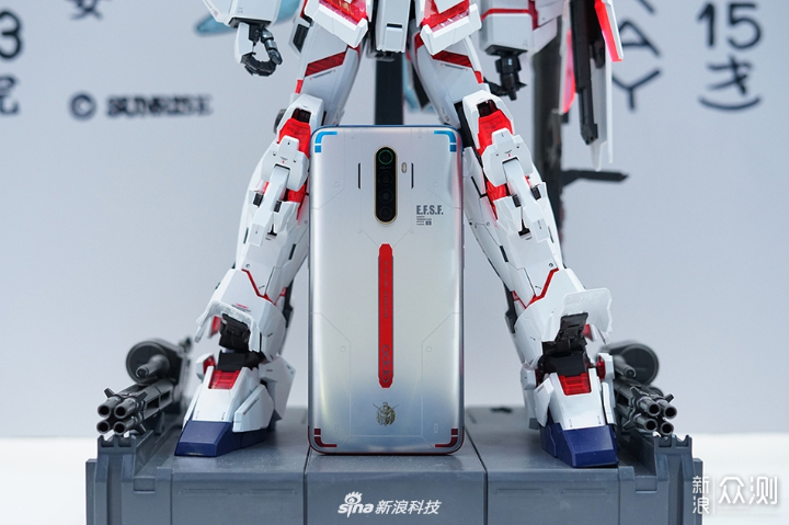 真爱粉？OPPO Reno Ace高达40周年定制版图赏_原创_新浪众测