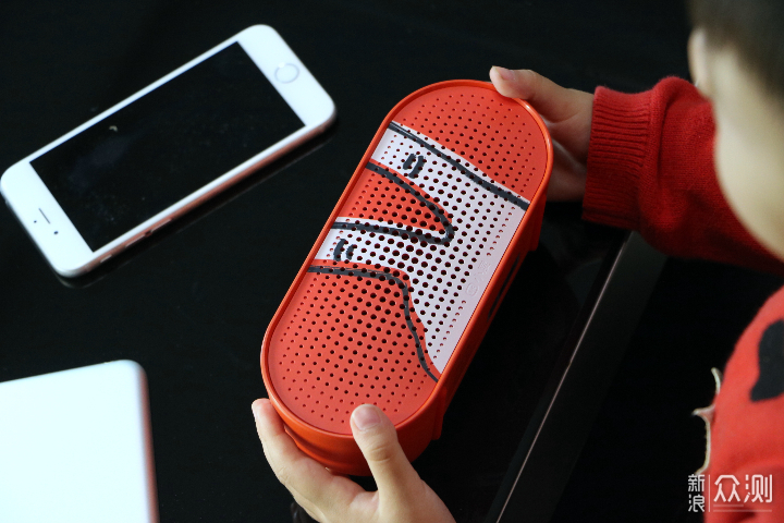 手机投屏到小度音箱 9f56a5f94d6ba108b99f9bd7007a636b.jpeg