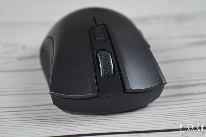 什么叫2.4g鼠标 0155d0be88a40a49d44516601892f7b3.jpeg